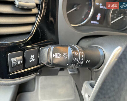 Красный Мицубиси Аутлендер, объемом двигателя 3 л и пробегом 106 тыс. км за 20700 $, фото 43 на Automoto.ua