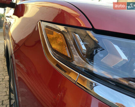 Красный Мицубиси Аутлендер, объемом двигателя 3 л и пробегом 106 тыс. км за 20700 $, фото 17 на Automoto.ua