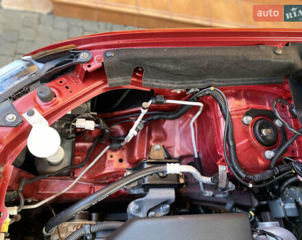 Красный Мицубиси Аутлендер, объемом двигателя 3 л и пробегом 106 тыс. км за 20700 $, фото 22 на Automoto.ua