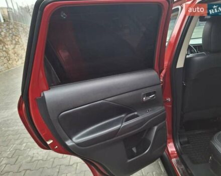 Красный Мицубиси Аутлендер, объемом двигателя 2.36 л и пробегом 110 тыс. км за 19000 $, фото 15 на Automoto.ua