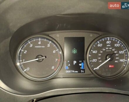 Красный Мицубиси Аутлендер, объемом двигателя 2.36 л и пробегом 110 тыс. км за 19000 $, фото 36 на Automoto.ua