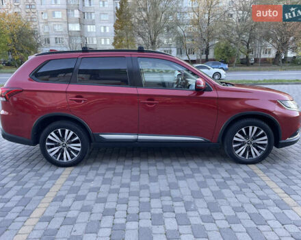 Красный Мицубиси Аутлендер, объемом двигателя 2.36 л и пробегом 100 тыс. км за 16500 $, фото 23 на Automoto.ua