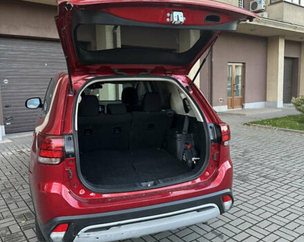 Червоний Міцубісі Аутлендер, об'ємом двигуна 2.36 л та пробігом 95 тис. км за 12500 $, фото 4 на Automoto.ua