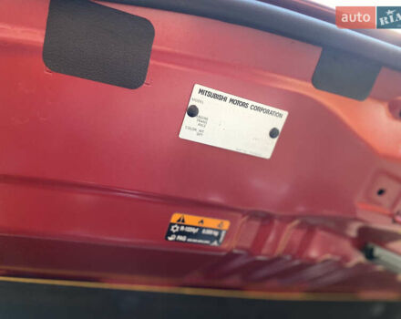 Красный Мицубиси Аутлендер, объемом двигателя 3 л и пробегом 106 тыс. км за 20700 $, фото 60 на Automoto.ua
