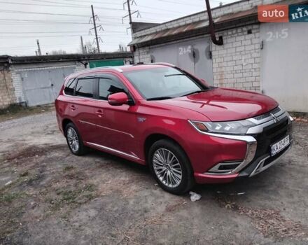 Красный Мицубиси Аутлендер, объемом двигателя 2 л и пробегом 53 тыс. км за 22800 $, фото 11 на Automoto.ua