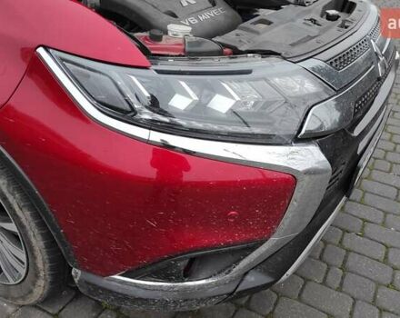 Червоний Міцубісі Аутлендер, об'ємом двигуна 3 л та пробігом 127 тис. км за 28500 $, фото 24 на Automoto.ua