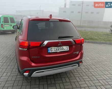 Красный Мицубиси Аутлендер, объемом двигателя 3 л и пробегом 106 тыс. км за 20700 $, фото 21 на Automoto.ua