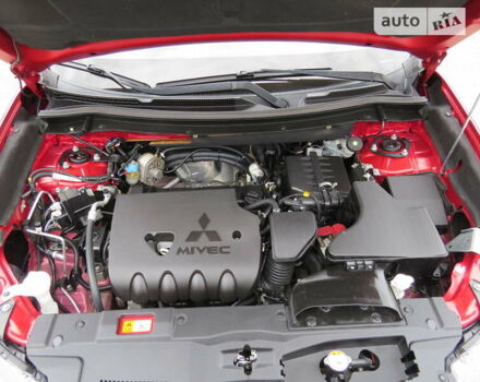 Червоний Міцубісі Аутлендер, об'ємом двигуна 2.36 л та пробігом 115 тис. км за 18700 $, фото 32 на Automoto.ua
