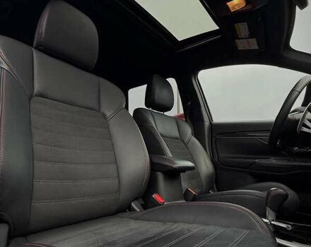 Червоний Міцубісі Аутлендер, об'ємом двигуна 3 л та пробігом 69 тис. км за 19000 $, фото 26 на Automoto.ua