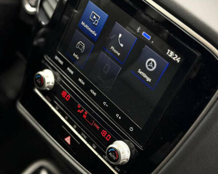 Червоний Міцубісі Аутлендер, об'ємом двигуна 3 л та пробігом 69 тис. км за 19000 $, фото 22 на Automoto.ua