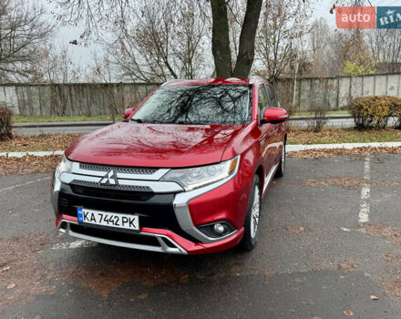 Красный Мицубиси Аутлендер, объемом двигателя 2.36 л и пробегом 65 тыс. км за 23800 $, фото 30 на Automoto.ua