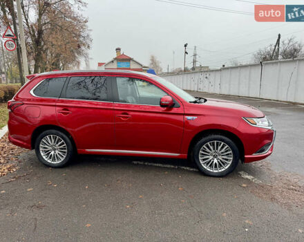 Красный Мицубиси Аутлендер, объемом двигателя 2.36 л и пробегом 65 тыс. км за 23800 $, фото 32 на Automoto.ua