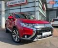 Красный Мицубиси Аутлендер, объемом двигателя 2.36 л и пробегом 40 тыс. км за 24400 $, фото 1 на Automoto.ua