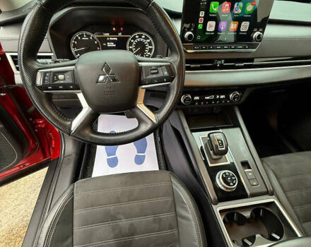 Красный Мицубиси Аутлендер, объемом двигателя 2.49 л и пробегом 44 тыс. км за 25000 $, фото 7 на Automoto.ua