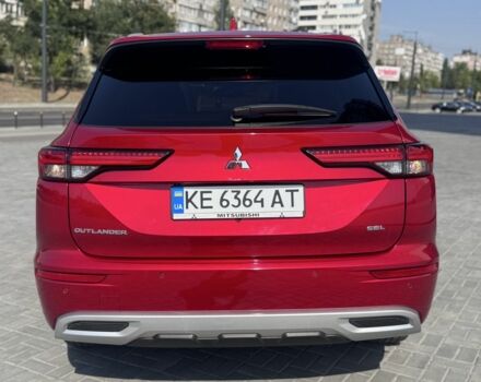 Красный Мицубиси Аутлендер, объемом двигателя 2.5 л и пробегом 55 тыс. км за 31100 $, фото 2 на Automoto.ua