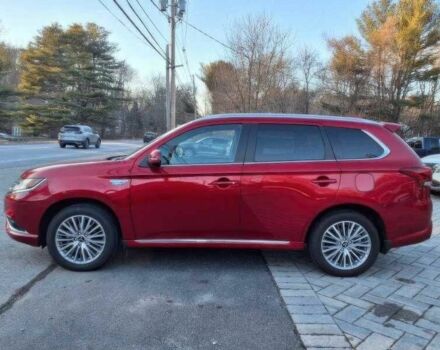 Червоний Міцубісі Аутлендер, об'ємом двигуна 2.4 л та пробігом 45 тис. км за 18500 $, фото 7 на Automoto.ua