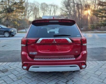 Червоний Міцубісі Аутлендер, об'ємом двигуна 2.4 л та пробігом 45 тис. км за 18500 $, фото 5 на Automoto.ua
