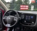 Красный Мицубиси Аутлендер, объемом двигателя 2 л и пробегом 38 тыс. км за 23000 $, фото 15 на Automoto.ua