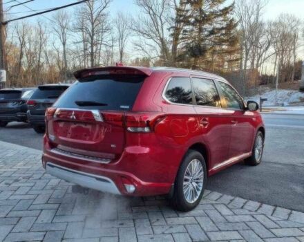 Червоний Міцубісі Аутлендер, об'ємом двигуна 2.4 л та пробігом 45 тис. км за 18500 $, фото 4 на Automoto.ua