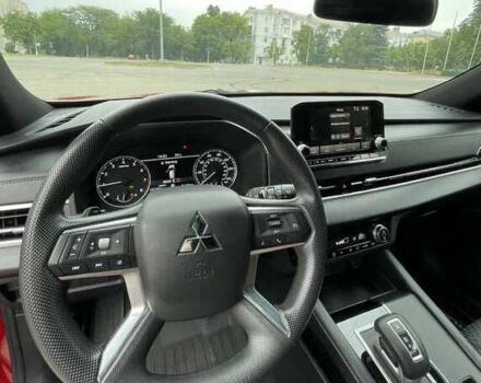 Красный Мицубиси Аутлендер, объемом двигателя 2.5 л и пробегом 44 тыс. км за 22000 $, фото 5 на Automoto.ua