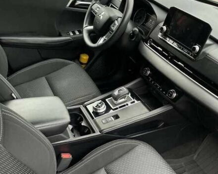 Красный Мицубиси Аутлендер, объемом двигателя 2.5 л и пробегом 44 тыс. км за 22000 $, фото 8 на Automoto.ua