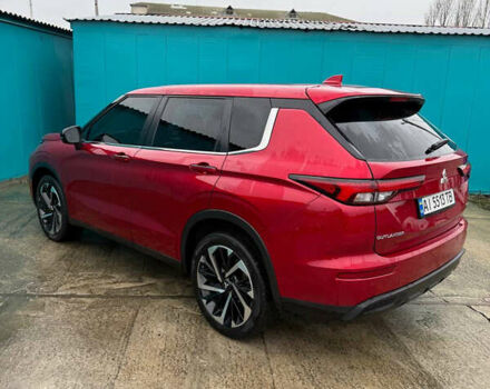 Красный Мицубиси Аутлендер, объемом двигателя 2.49 л и пробегом 44 тыс. км за 25000 $, фото 4 на Automoto.ua