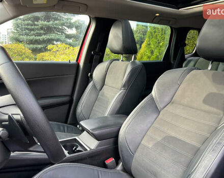 Красный Мицубиси Аутлендер, объемом двигателя 2.49 л и пробегом 121 тыс. км за 27300 $, фото 8 на Automoto.ua