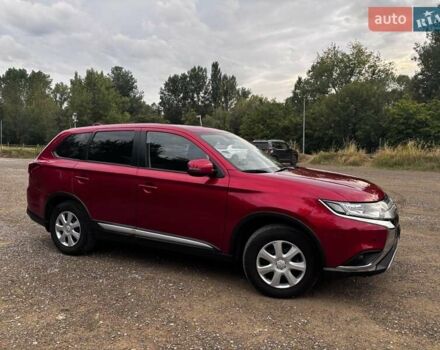Красный Мицубиси Аутлендер, объемом двигателя 2 л и пробегом 38 тыс. км за 23000 $, фото 23 на Automoto.ua