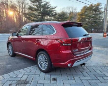 Червоний Міцубісі Аутлендер, об'ємом двигуна 2.4 л та пробігом 45 тис. км за 18500 $, фото 6 на Automoto.ua