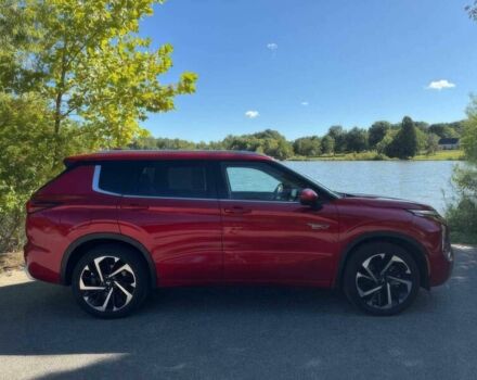 Мицубиси Аутлендер 2023 в Кропивницком (Кировограде) на Automoto.ua Красный Мицубиси Аутлендер, объемом двигателя 2.4 л и пробегом 27 тыс. км за 9000 $, фото 7 на Automoto.ua