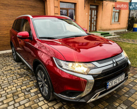 Красный Мицубиси Аутлендер, объемом двигателя 2 л и пробегом 40 тыс. км за 23500 $, фото 37 на Automoto.ua