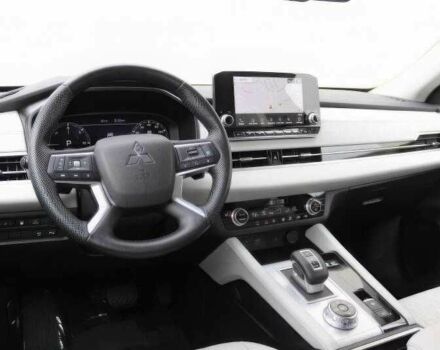 Мицубиси Аутлендер 2024 в Ивано-Франковске на Automoto.ua Красный Мицубиси Аутлендер, объемом двигателя 2.4 л и пробегом 15 тыс. км за 13500 $, фото 9 на Automoto.ua