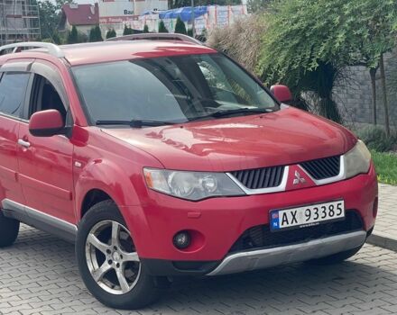 Мицубиси Аутлендер 2007 в Яворове на Automoto.ua Красный Мицубиси Аутлендер, объемом двигателя 2 л и пробегом 300 тыс. км за 4194 $, фото 1 на Automoto.ua