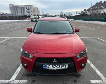 Червоний Міцубісі Аутлендер, об'ємом двигуна 2.4 л та пробігом 201 тис. км за 9750 $, фото 1 на Automoto.ua