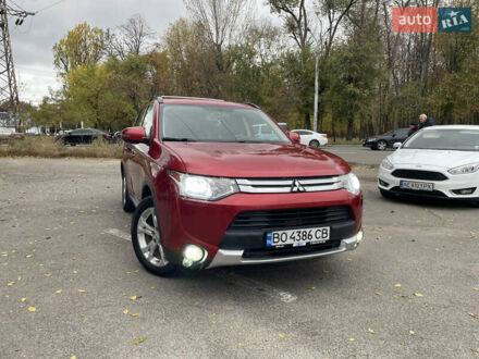 Червоний Міцубісі Аутлендер, об'ємом двигуна 2.36 л та пробігом 149 тис. км за 12500 $, фото 1 на Automoto.ua
