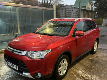 Червоний Міцубісі Аутлендер, об'ємом двигуна 2.27 л та пробігом 238 тис. км за 15800 $, фото 1 на Automoto.ua