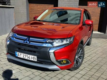 Мицубиси Аутлендер 2015 в Ивано-Франковске на Automoto.ua Красный Мицубиси Аутлендер, объемом двигателя 2.4 л и пробегом 196 тыс. км за 13500 $, фото 1 на Automoto.ua