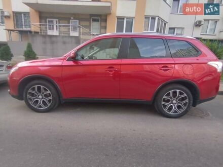Міцубісі Аутлендер 2015 у Києві на Automoto.ua Червоний Міцубісі Аутлендер, об'ємом двигуна 2.38 л та пробігом 206 тис. км за 13500 $, фото 1 на Automoto.ua