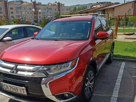 Мицубиси Аутлендер 2015 в Черкассах на Automoto.ua Красный Мицубиси Аутлендер, объемом двигателя 2.36 л и пробегом 199 тыс. км за 12200 $, фото 1 на Automoto.ua
