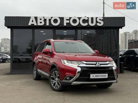 Мицубиси Аутлендер 2016 в Киеве на Automoto.ua Красный Мицубиси Аутлендер, объемом двигателя 2.36 л и пробегом 130 тыс. км за 17490 $, фото 1 на Automoto.ua
