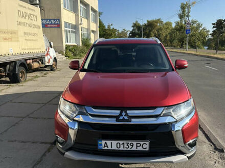 Мицубиси Аутлендер 2016 в Киеве на Automoto.ua Красный Мицубиси Аутлендер, объемом двигателя 3 л и пробегом 217 тыс. км за 15800 $, фото 1 на Automoto.ua