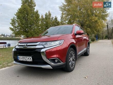 Мицубиси Аутлендер 2017 в Киеве на Automoto.ua Красный Мицубиси Аутлендер, объемом двигателя 2.36 л и пробегом 90 тыс. км за 18100 $, фото 1 на Automoto.ua