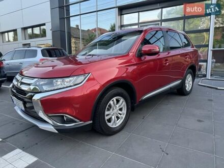 Міцубісі Аутлендер 2017 у Луцьку на Automoto.ua Червоний Міцубісі Аутлендер, об'ємом двигуна 2 л та пробігом 142 тис. км за 13900 $, фото 1 на Automoto.ua