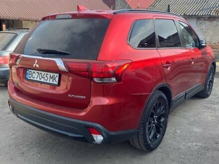 Мицубиси Аутлендер 2017 в Каменке-Бугской на Automoto.ua Красный Мицубиси Аутлендер, объемом двигателя 2.36 л и пробегом 60 тыс. км за 15500 $, фото 1 на Automoto.ua