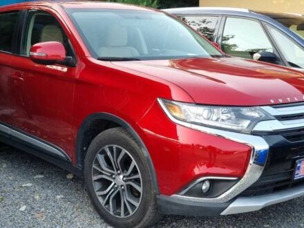 Мицубиси Аутлендер 2018 в Ровно на Automoto.ua Красный Мицубиси Аутлендер, объемом двигателя 0 л и пробегом 89 тыс. км за 14000 $, фото 1 на Automoto.ua