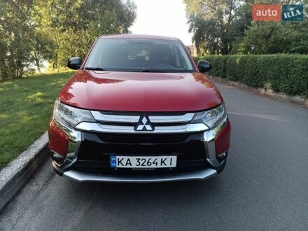 Мицубиси Аутлендер 2018 в Киеве на Automoto.ua Красный Мицубиси Аутлендер, объемом двигателя 2.36 л и пробегом 40 тыс. км за 18900 $, фото 1 на Automoto.ua