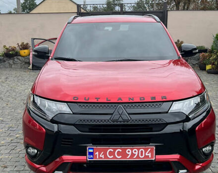 Червоний Міцубісі Аутлендер, об'ємом двигуна 2.4 л та пробігом 22 тис. км за 28100 $, фото 1 на Automoto.ua