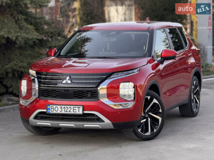 Міцубісі Аутлендер 2021 у Тернополі на Automoto.ua Червоний Міцубісі Аутлендер, об'ємом двигуна 2.5 л та пробігом 50 тис. км за 23500 $, фото 1 на Automoto.ua