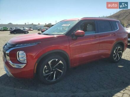 Красный Мицубиси Аутлендер, объемом двигателя 2.49 л и пробегом 38 тыс. км за 7100 $, фото 1 на Automoto.ua