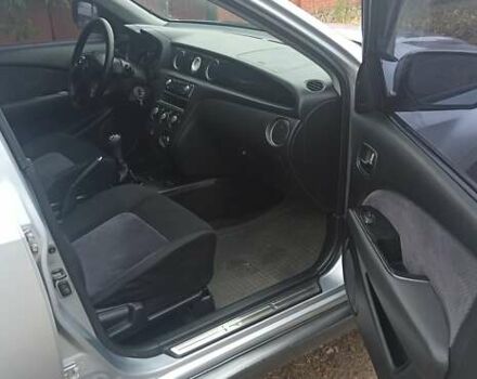 Мицубиси Аутлендер, объемом двигателя 2 л и пробегом 234 тыс. км за 5700 $, фото 9 на Automoto.ua